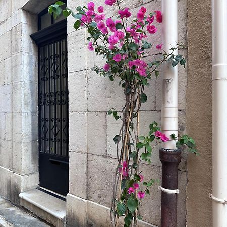 L Appartement De Manon, Centre Historique Du Vieil Antibes Esterno foto