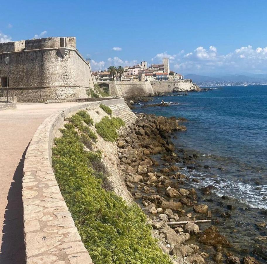 L Appartement De Manon, Centre Historique Du Vieil Antibes Esterno foto